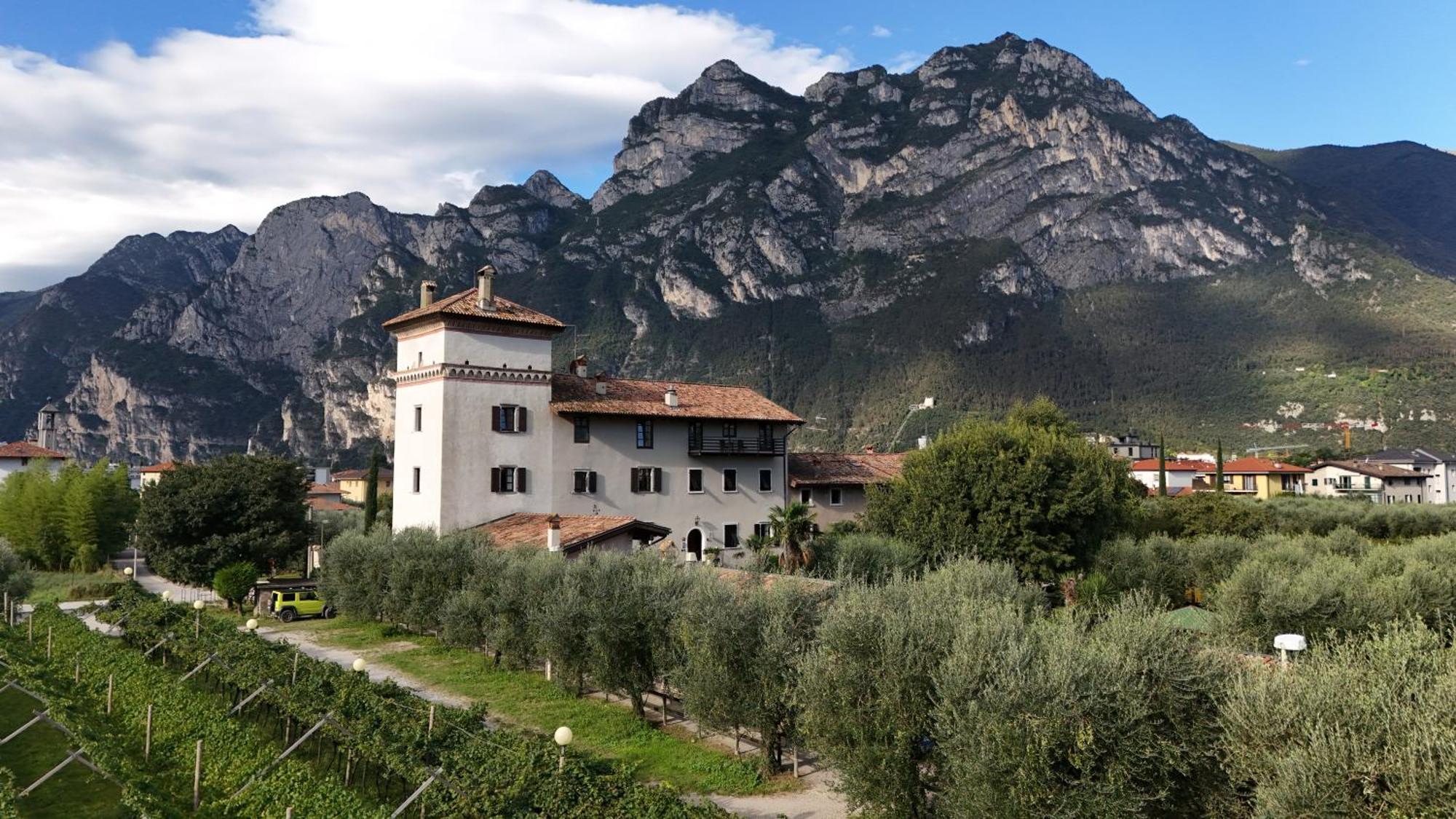 ريفا ديل غاردا Residence La Colombera المظهر الخارجي الصورة